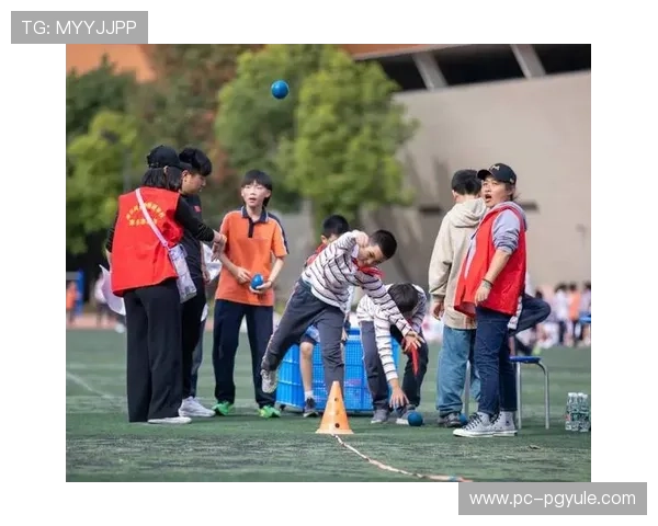 有哪些线下真人小游戏适合青少年群体进行锻炼身体和培养团队合作精神